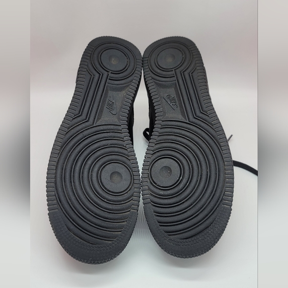 Nike Air Force 1 Low Utility 'Black White' - Picture 6 of 6